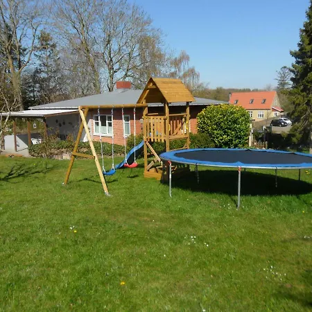 Bed & Breakfast Esters House *
